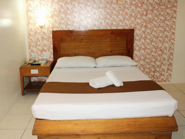 Rosas Garden Hotel image 12