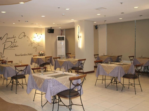 Rosas Garden Hotel image 14