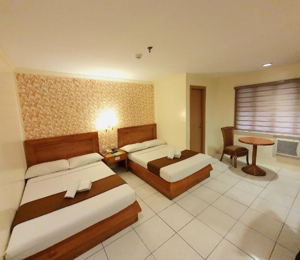 Rosas Garden Hotel image 20